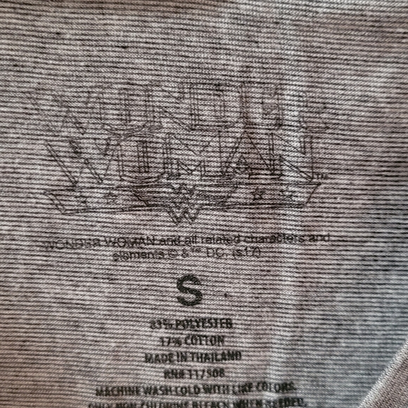 Wonder Woman Tank top - Picture 3 of 3